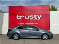 Toyota Corolla 1.5 VİSİON MDS SEDAN