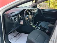 Toyota Corolla 1.6 ADVANCE MULTİDRİVE S