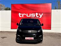 Fiat Ulysse Lounge Maxi 2.2 180 HP At8 konfor