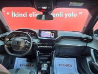 Peugeot 2008 1.5 BlueHDI Allure EAT6 120 Ps Crossover