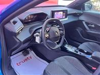 Peugeot 2008 1.5 BlueHDI Allure EAT6 120 Ps Crossover