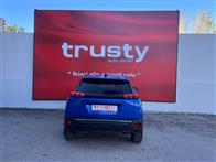Peugeot 2008 1.5 BlueHDI Allure EAT6 120 Ps Crossover
