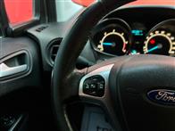 Ford Tourneo Courier 1.5 TDCI Titanium Plus 95 Ps Kombi