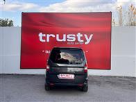 Ford Tourneo Courier 1.5 TDCI Titanium Plus 95 Ps Kombi