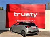 Hyundai i20 1.4 MPI Elite Otomatik 98 Hp Hatchback