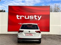 Volkswagen Tiguan 1.4 TSI ACT BMT Comfortline DSG 148 Hp SUV