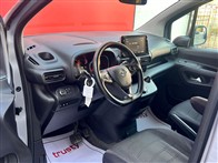 Opel Combo 1.5 CDTI Excellence Otomatik 132 Ps Kombi