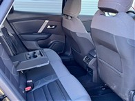 Citroen C4 1.2 PURETECH SHINE EAT8