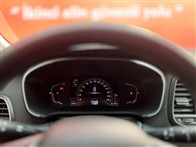 Renault Megane 1.3 Tce JOY COMFORT EDC 140 PS SD