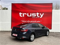 Renault Megane 1.3 Tce JOY COMFORT EDC 140 PS SD