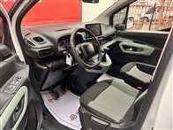 Citroen Berlingo 1..5 BlueHDI Shine EAT8 130 PS