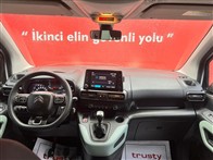 Citroen Berlingo 1..5 BlueHDI Shine EAT8 130 PS