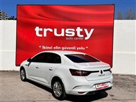 Renault Megane 1.3 Tce JOY COMFORT EDC 140 PS SD