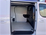 Opel Vivaro 2.0 TD Cargo Elegance XL 180 Ps AT8