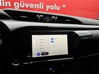 Toyota Hi-Lux 2.8 D-4D 4x4 Hi-Cruiser Otomatik 174 Hp Çift Kabin