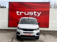 Peugeot Rifter 1.5 BlueHDI Allure EAT8 132 Ps Combi