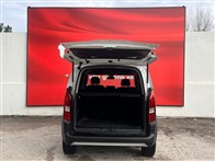 Peugeot Rifter 1.5 BlueHDI Allure EAT8 132 Ps Combi