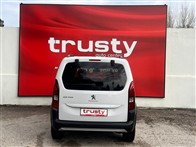 Peugeot Rifter 1.5 BlueHDI Allure EAT8 132 Ps Combi