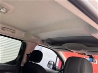 Peugeot Rifter 1.5 BlueHDI Allure EAT8 132 Ps Combi