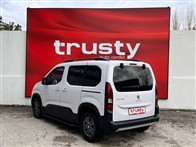 Peugeot Rifter 1.5 BlueHDI Allure EAT8 132 Ps Combi