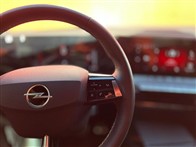 Opel Astra-e Ultimate 156 PS