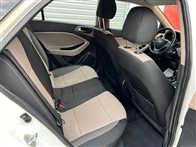 Hyundai i20 1.4 MPI Jump Otomatik 98 Hp Hatchback