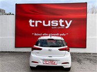 Hyundai i20 1.4 MPI Jump Otomatik 98 Hp Hatchback