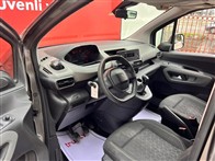 Peugeot Rifter 1.5 BlueHDI Allure EAT8 132 Ps Combi