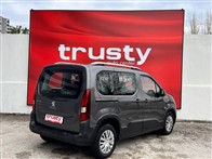 Peugeot Rifter 1.5 BlueHDI Allure EAT8 132 Ps Combi