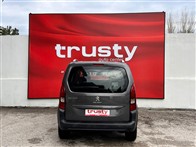 Peugeot Rifter 1.5 BlueHDI Allure EAT8 132 Ps Combi