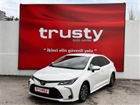 Toyota Corolla 1.5 VİSİON MDS SEDAN