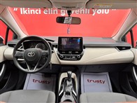 Toyota Corolla 1.5 VİSİON MDS SEDAN