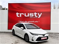 Toyota Corolla 1.5 VİSİON MDS SEDAN