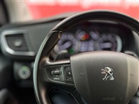 Peugeot Expert 2.0 BlueHDI Uzun Allure EAT8 178 Ps Traveller