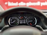 Peugeot Expert 2.0 BlueHDI Uzun Allure EAT8 178 Ps Traveller