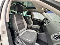 Volkswagen Tiguan 1.4 TSI BMT Chrome Edition 121 Hp SUV