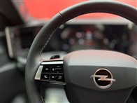 Opel Astra 1.2 Turbo GS AT8 130 PS