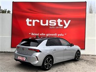 Opel Astra 1.2 Turbo GS AT8 130 PS