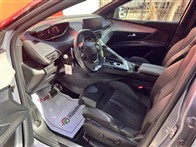 Peugeot 3008 1.2 PureTech Start-Stop Elegance Pack EAT6 130 Hp 