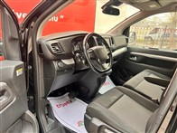 Peugeot Expert TRAVELLER 2.0 BLUE HDİ 180PS