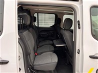 Opel Combo 1.5 CDTI Ultimate Otomatik 132 Ps Kombi