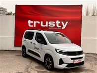 Opel Combo 1.5 CDTI Ultimate Otomatik 132 Ps Kombi