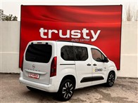 Opel Combo 1.5 CDTI Ultimate Otomatik 132 Ps Kombi