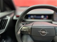 Opel GRANDLAND 1.2 Hybrid e-DCS GS