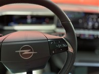 Opel Grandland e 157 kW 210 Hp Elektrik