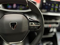 Peugeot 2008 1.2 PureTech GT EAT8