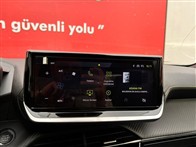 Peugeot 2008 1.2 PureTech GT EAT8