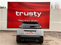 Peugeot 2008 1.2 PureTech GT EAT8