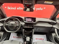 Peugeot 2008 1.2 PureTech GT EAT8