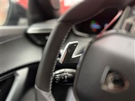 Peugeot 2008 1.2 PureTech GT EAT8